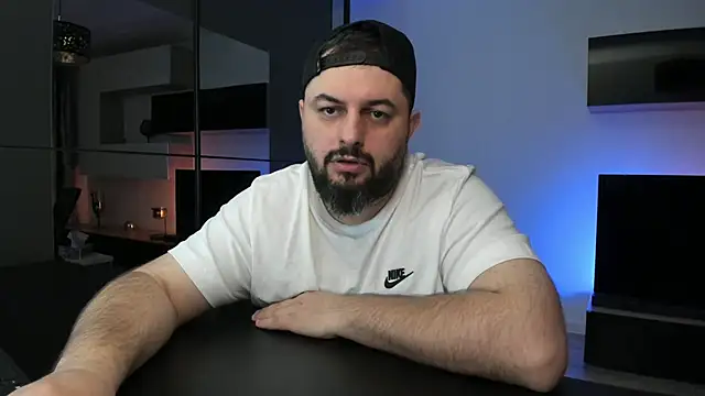 DravenPeak's Live XXX Chat