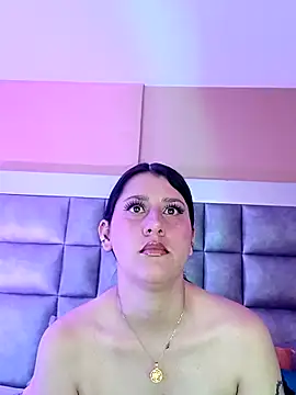 LunaDamasco's Live XXX Chat