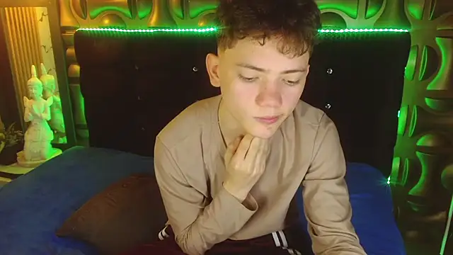 cruz_dante's Live XXX Chat