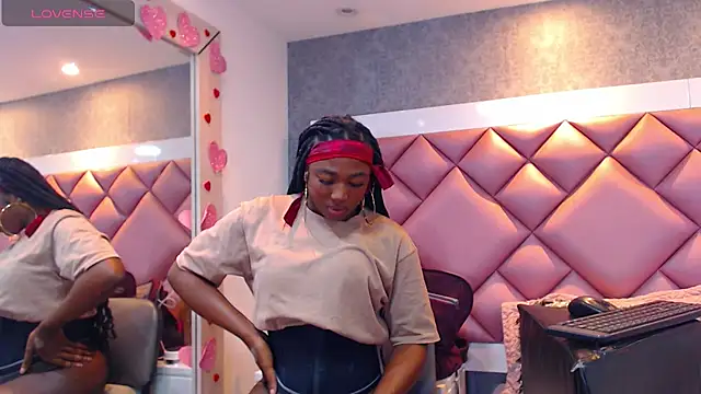 Chat XXX en directo de Thegreatonelady