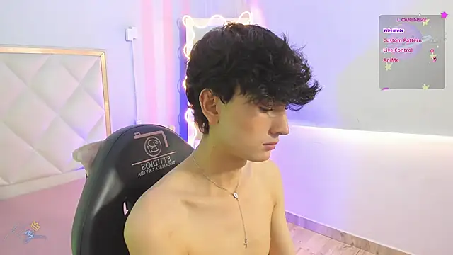 Webkamerová show Eidan_tay