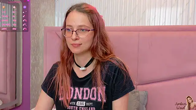 AmbeerWood_ 라이브 XXX 채팅