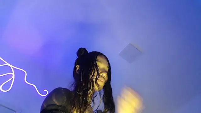 cyberb1tch's Live XXX Chat