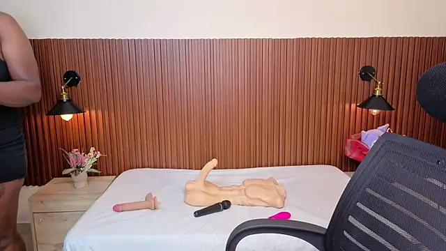 chanel_brunette 라이브 XXX 채팅