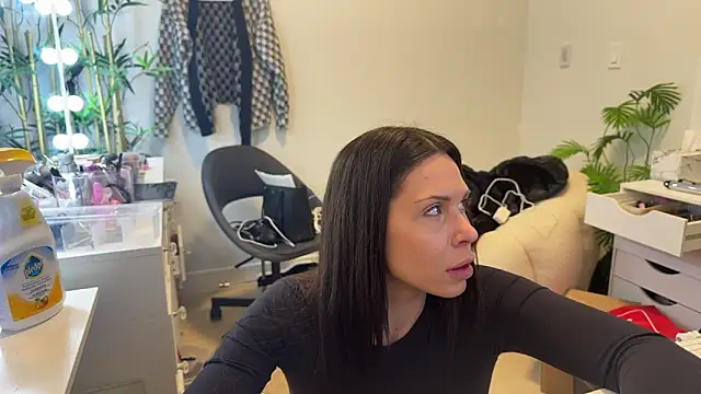 NattyFierrosのライブXXXチャット