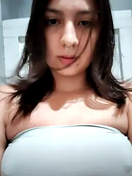 โชว์เว็บแคมของ Maiden-Hot