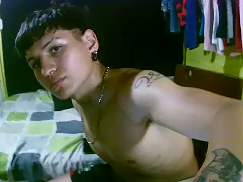 แชท XXX สดของ Ebebyjuan