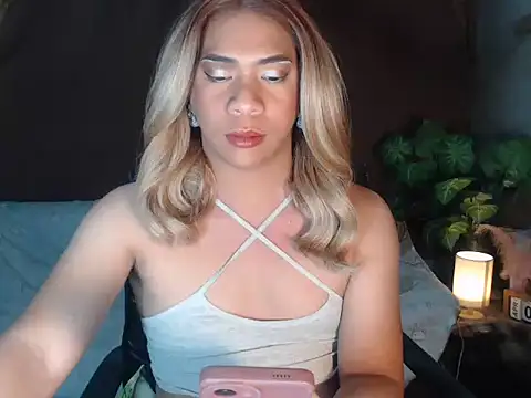 Ursexy_ngaw Pertunjukan Webcam