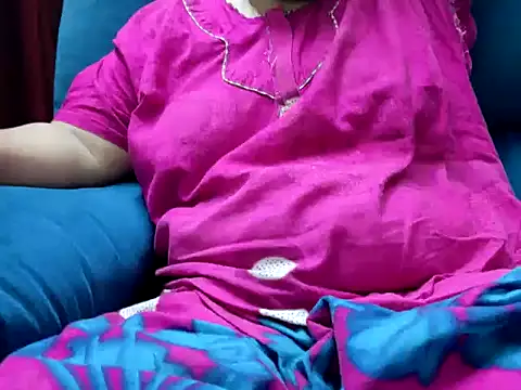 TamilDreamgirl08 即時 XXX 聊天