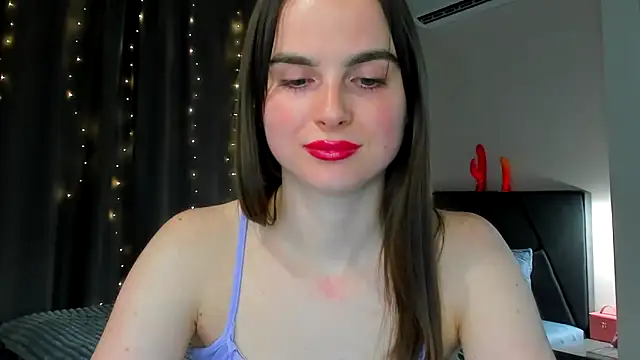 megann_fox2 即時 XXX 聊天