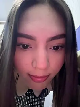 Adalyn_Cute 即時 XXX 聊天