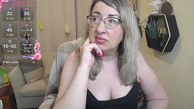 KKMimiKK's Live XXX Chat