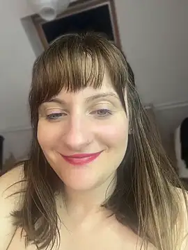 Victoiire Adlı Modelin Canlı XXX Sohbeti