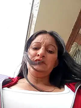 SAMMY_30- Adlı Modelin Canlı XXX Sohbeti