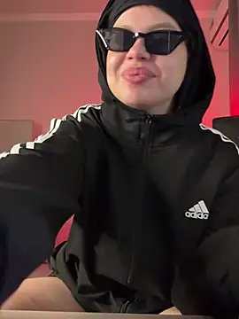 RedheadQueen_: απευθείας συνομιλία Χ ΧΧ