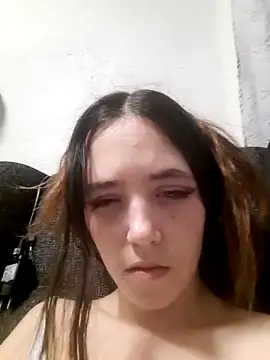 โชว์เว็บแคมของ AnnieArtLive