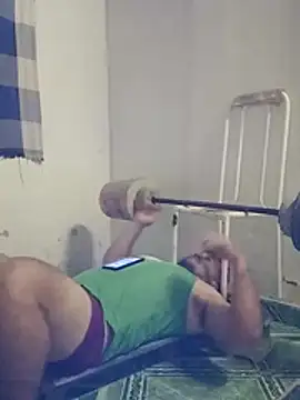 Show de tarra122 na webcam