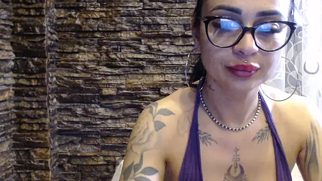 BrianaBloom Webcam show