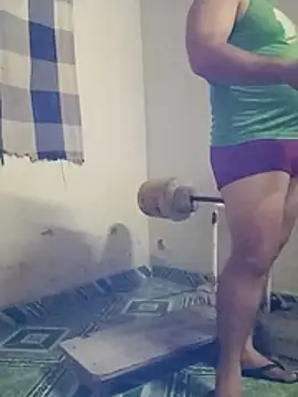 tarra122 ওয়েবক্যাম শো