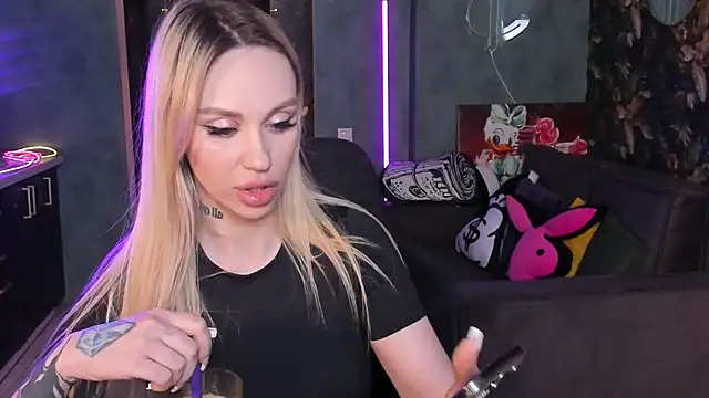 Blckmirrorr Live XXX-Chat