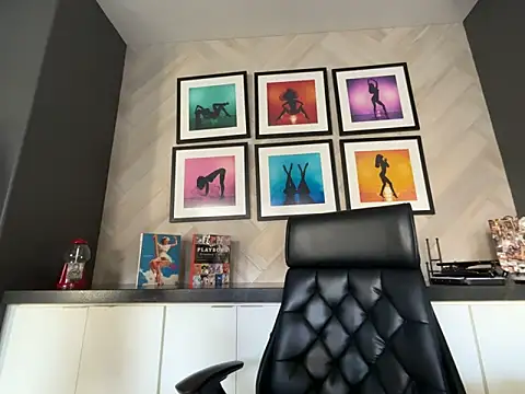 chanelstjames' Live XXX Chat