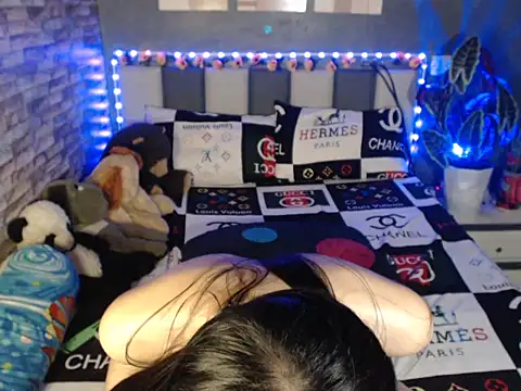 Chat +18 de HotNathalie6900 ao vivo