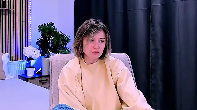 Chat +18 de EmeraldGlow ao vivo