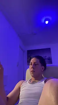 TitanNoirn Webbikameraesitys