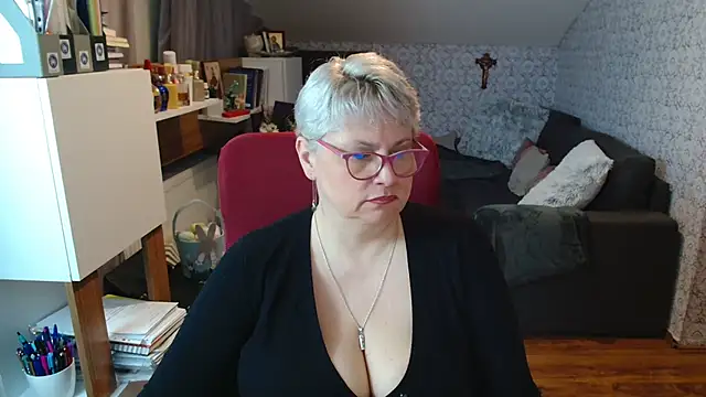 Chat +18 de bigtits4you ao vivo