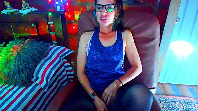 Chat +18 de BrianaGarner ao vivo