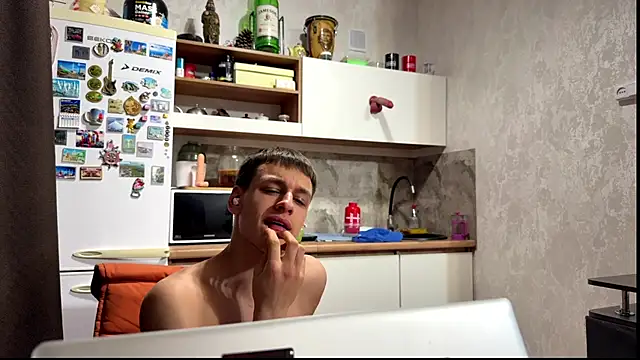 David_Hess Live XXX-Chat