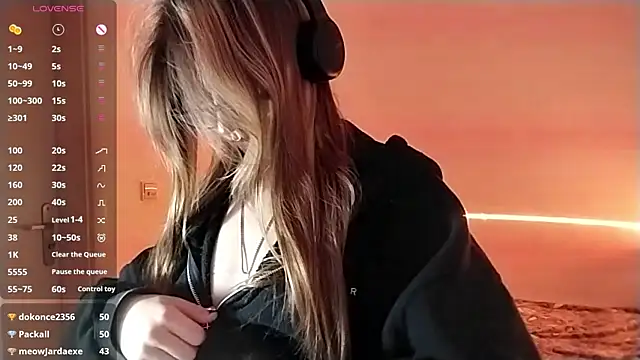 Chat +18 de CucKuhta ao vivo