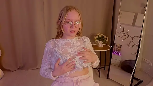 Chat +18 de AlicaCohill ao vivo