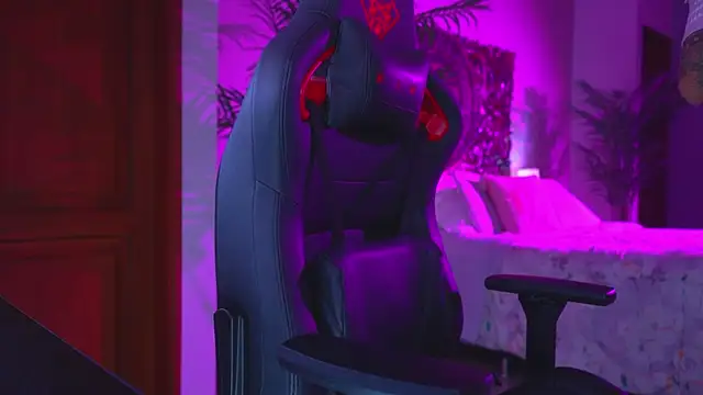 XXX chat uživo modela ambarEvans