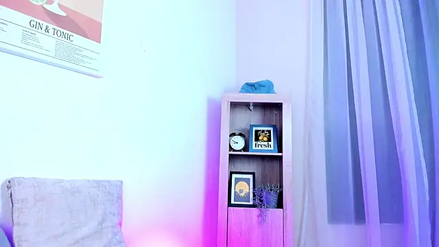 Онлайн чат XXX bloom_apple