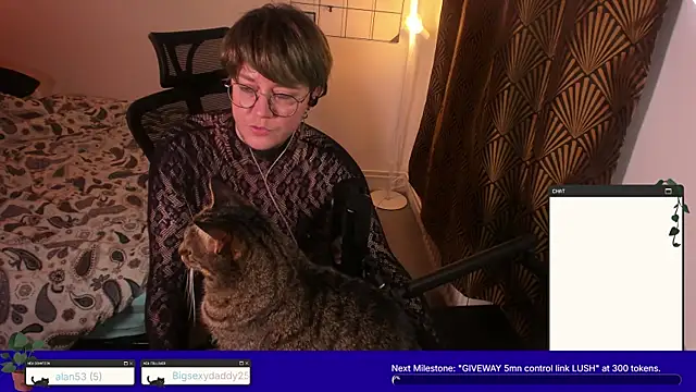 Chat +18 de FennCamboy ao vivo