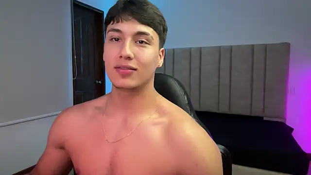 CHRIS_MORGAN1 Show Webcam