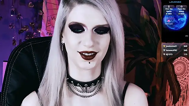 Chat XXX en directo de Noah_ElmerX