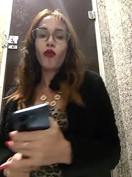 Chat XXX en directo de Irresistible24