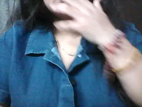 Chat XXX en directo de radhikkaa