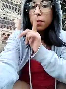 Živý XXX chat MirandaSingle