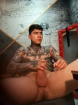 Chat +18 de Gury_tattoo ao vivo