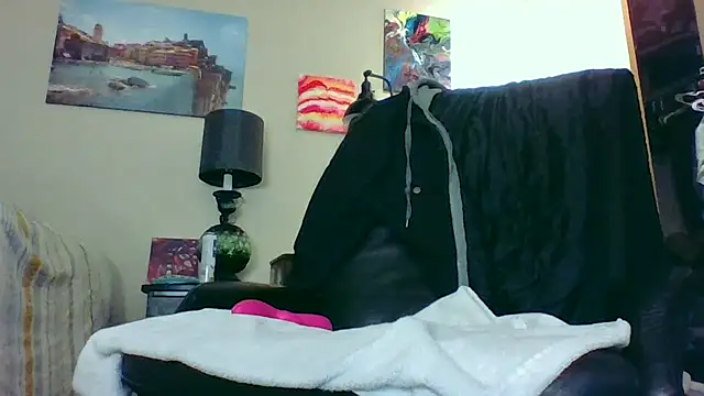 eatmeplease44's Live XXX Chat