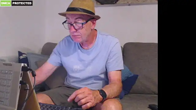 Chatroom XXX en direct de bluedae1