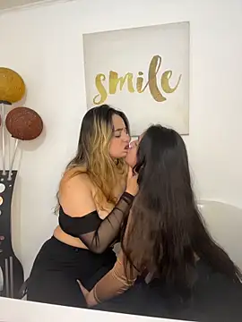 Živý XXX chat Antonella_Julieta