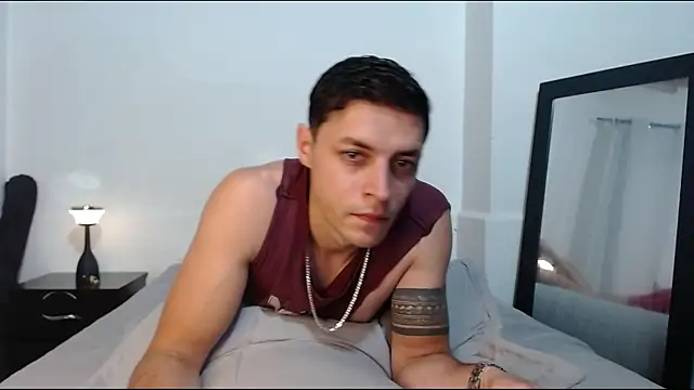 Frank_Millers live XXX chat