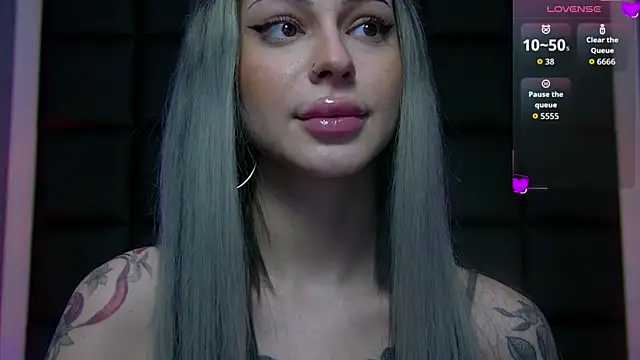 Chat +18 de ValerieIce ao vivo