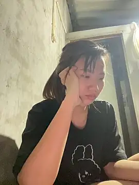 عرض كام -Lyly_