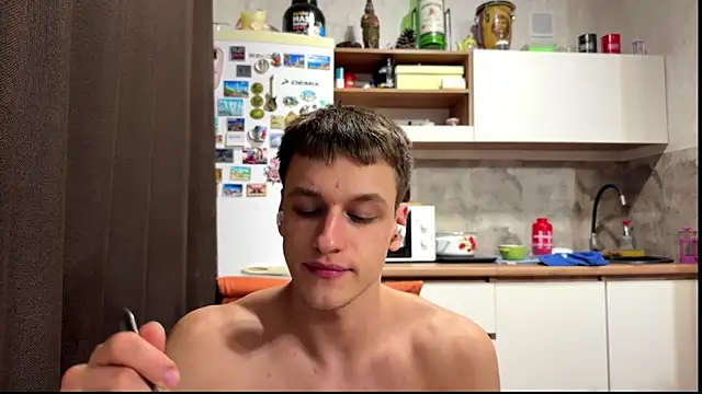 عرض كام David_Hess