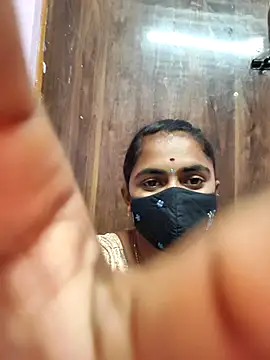 Tamil_Hot_Sahana লাইভ XXX চ্যাট